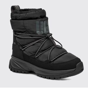 UGG Women's Yose Puffer Mid In Black Sz 7
